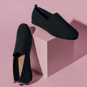 Swave Brand Shoes- The Black Calvin Slip-on